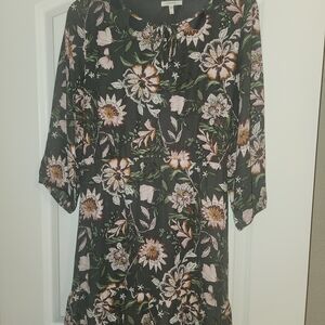 Floral Black and Pink Women's Top